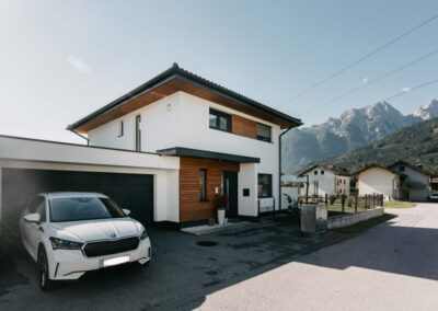 Stranger-Holz-Holzbau-Holzhaus-Holzhandel-Baustoffhandel-Dachdeckerei-Spenglerei-Zimmerei-Josko-Holzius-Holzhaus-Pongau-Salzburg-Hüttau-Bauen-Gewerbebau-Anbau-Zubau-Neubau-Nachhaltig-bauen--4